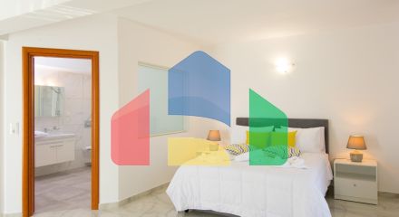 Продажа - Вилла 250 m² на Крите