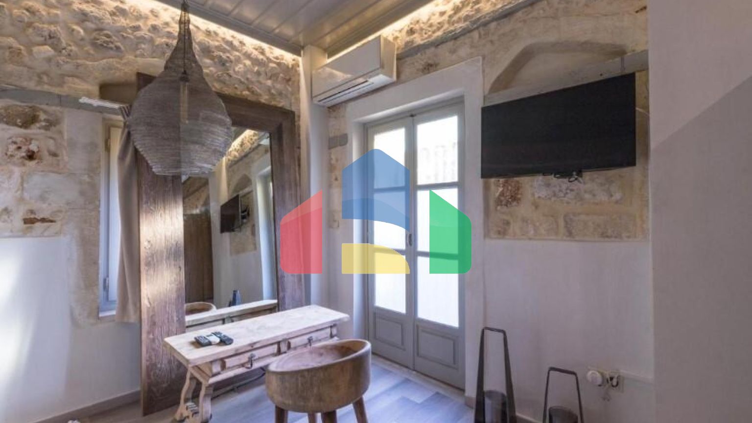 Продаж - Бізнес 360 m² на Криті