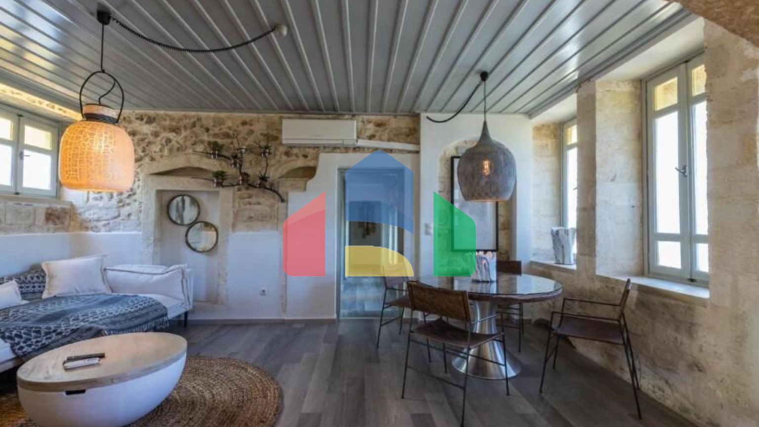 Продаж - Бізнес 360 m² на Криті