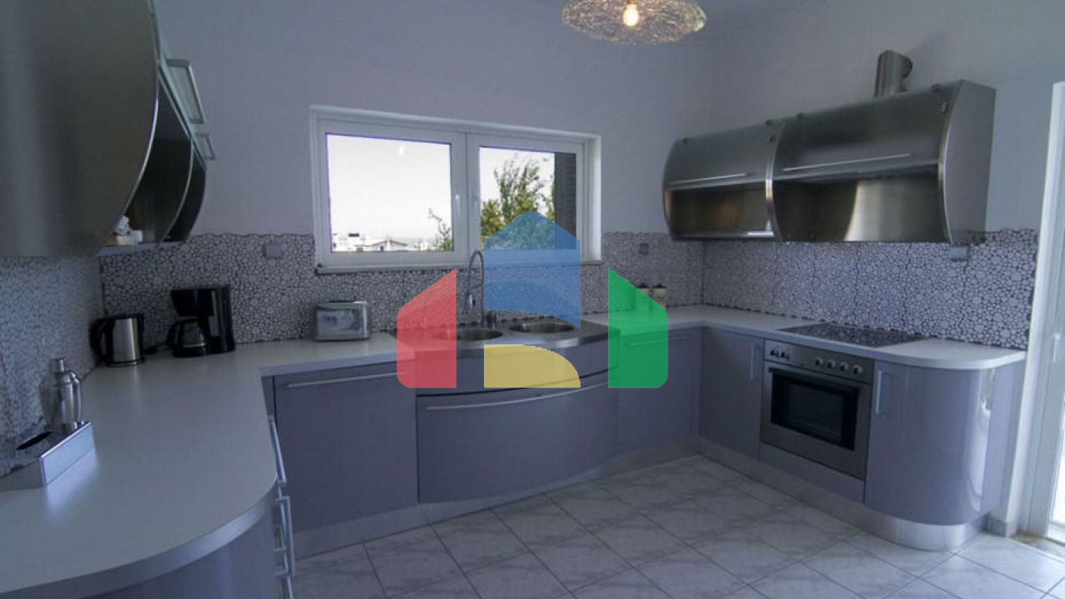 Продажа - Вилла 300 m² на Крите