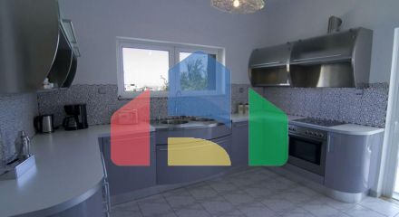 Продажа - Вилла 300 m² на Крите