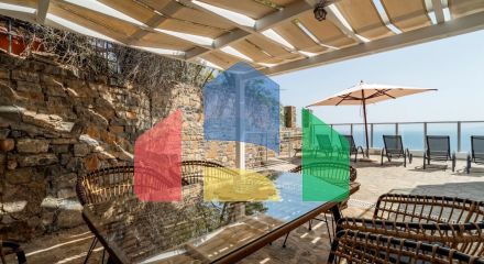 For Sale - Villa 280 m² in Crete
