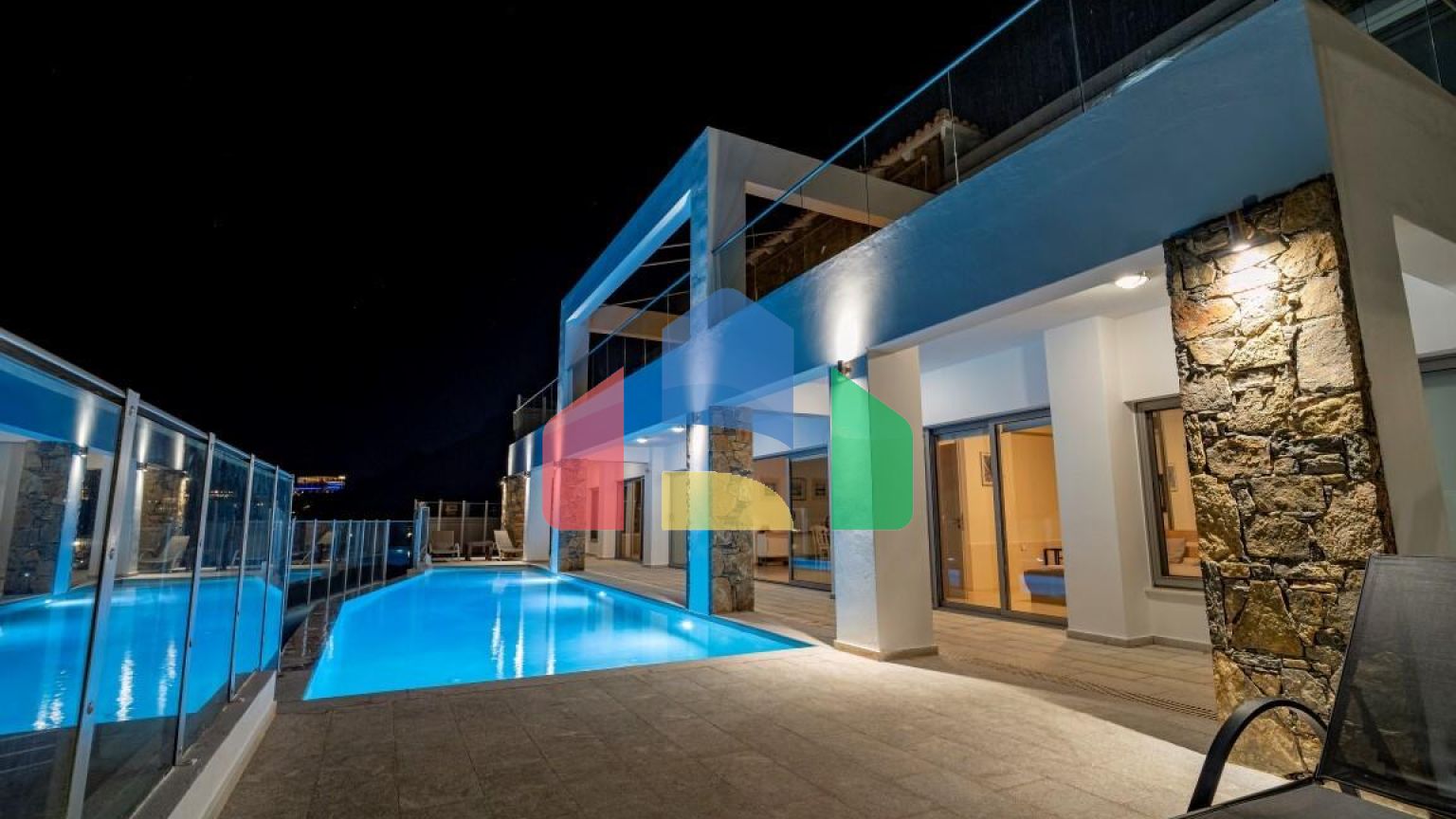 Продажа - Вилла 280 m² на Крите