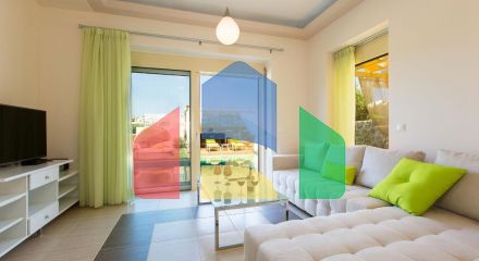 For Sale - Villa 211 m² in Crete