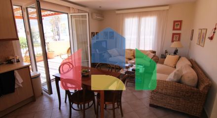 Продаж - Комерційна нерухомість 216 m² на Криті