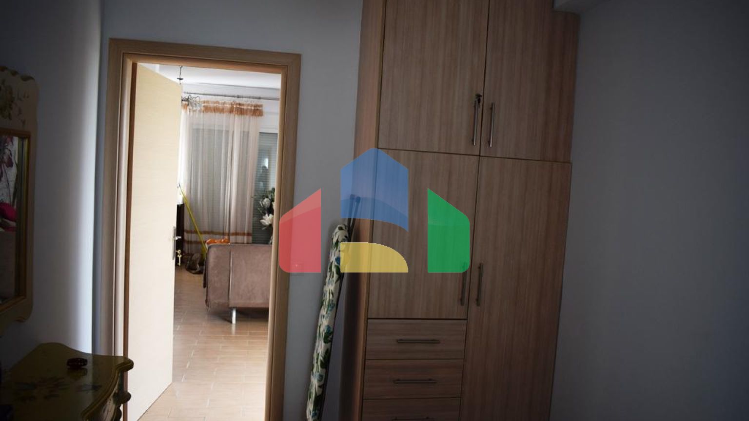 Продаж - Котедж 63 m² на Криті