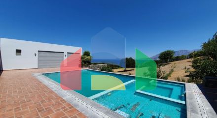 For Sale - Villa 270 m² in Crete