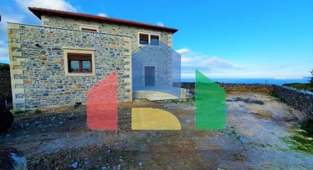 For Sale - Detached house 220 m² in Crete