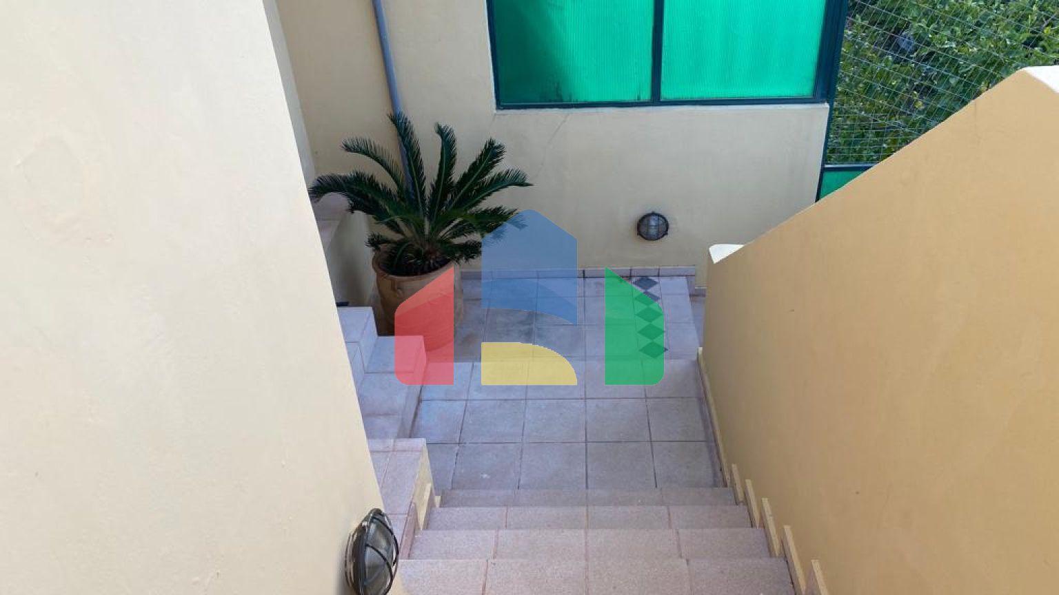 Продаж - Бізнес 700 m² на Криті