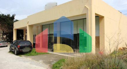 Продаж - Комерційна нерухомість 410 m² на Криті