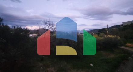 Продаж - Земельна ділянка 1070 m² на Криті