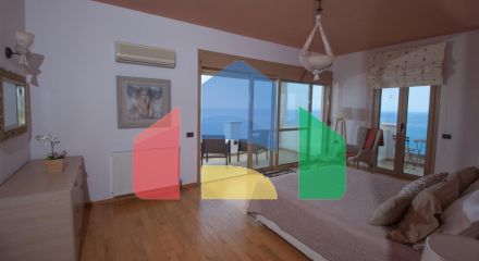 Продажа - Вилла 350 m² на Крите