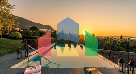 For Sale - Villa 280 m² in Crete