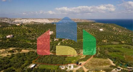 For Sale - Land 4100 m² in Crete