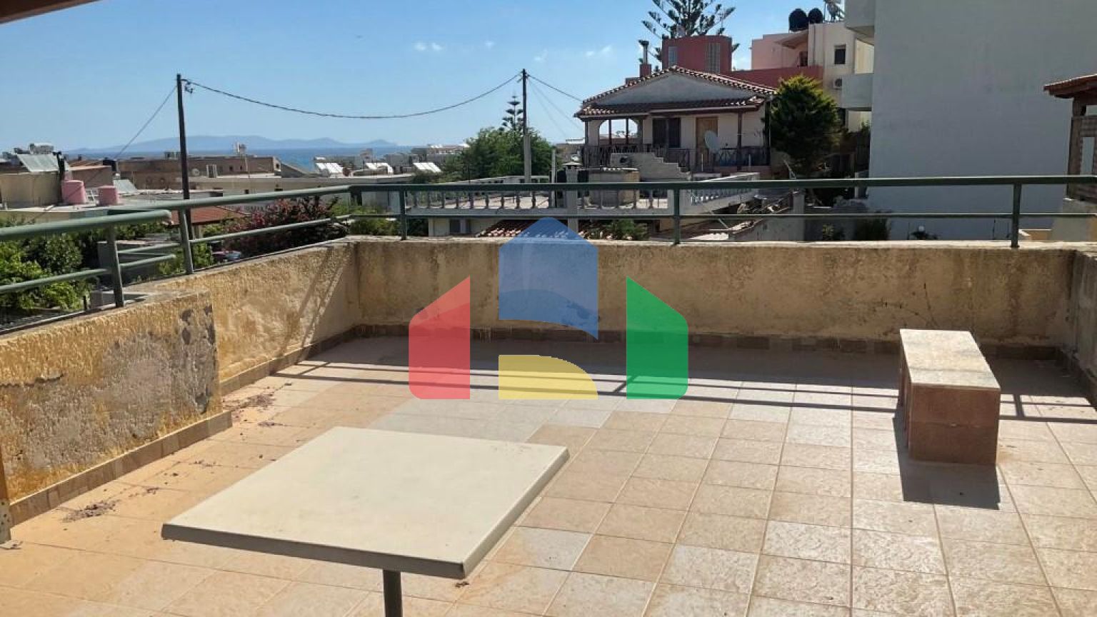 Продаж - Бізнес 670 m² на Криті