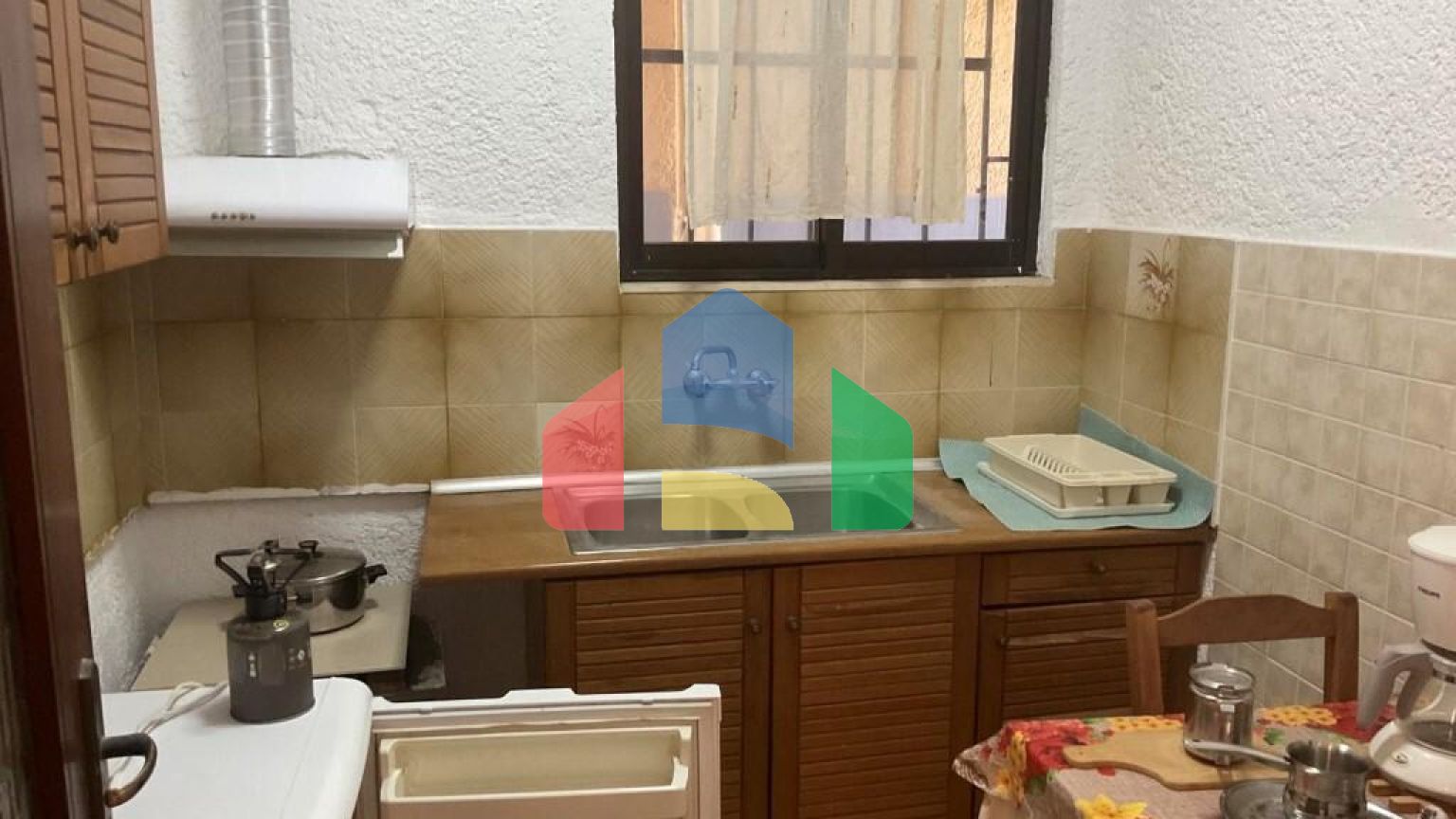 Продаж - Бізнес 670 m² на Криті