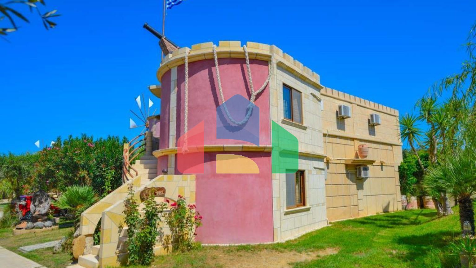 Продажа - Гостиница 1000 m² на Крите