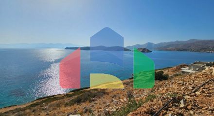 Продаж - Земельна ділянка 2000 m² на Криті