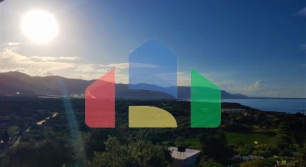 Продаж - Земельна ділянка 1000 m² на Криті