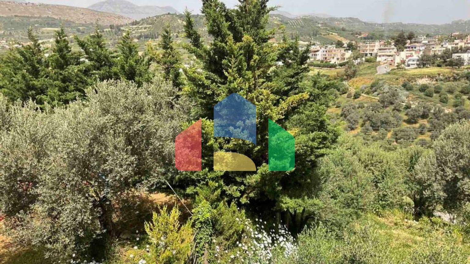 Продаж - Бізнес 540 m² на Криті