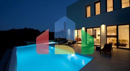 Продажа - Вилла 400 m² на Крите