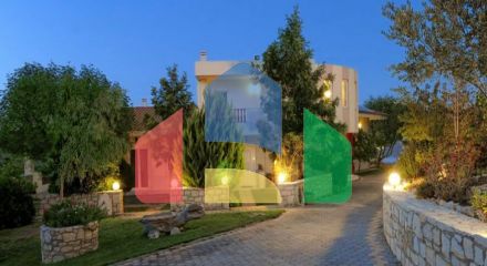 Продажа - Вилла 582 m² на Крите