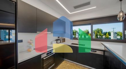 Продаж - Вілла 240 m² на Криті