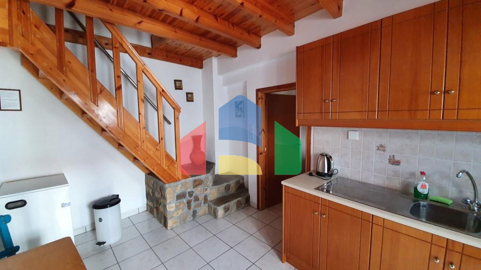 Продаж - Бізнес 634 m² на Криті