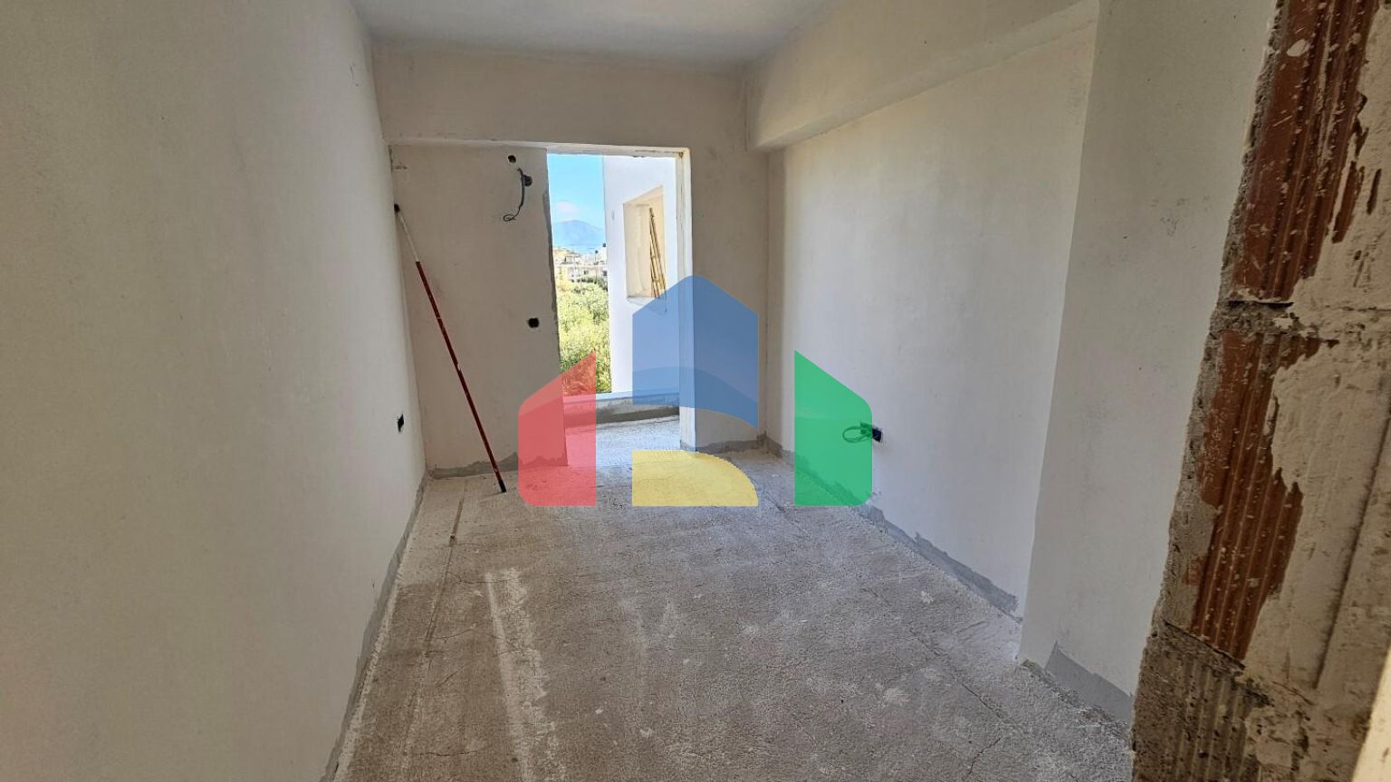 Продаж - Квартира 115 m² на Криті