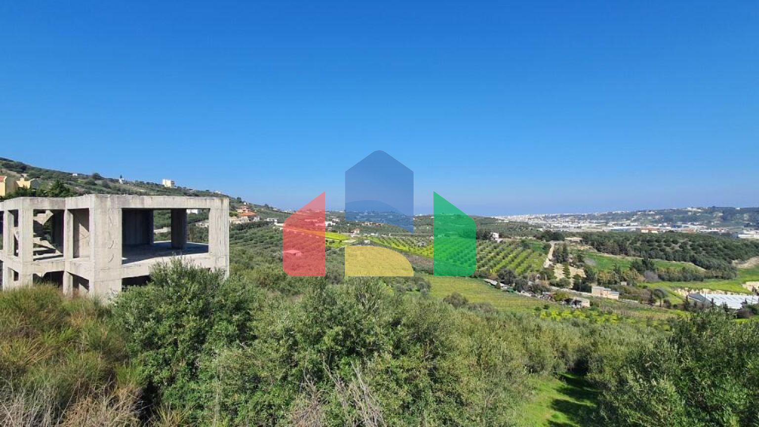 Продажа - Здание 296 m² на Крите