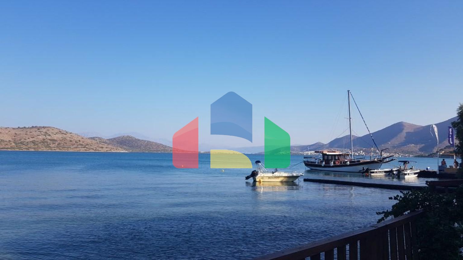 Продаж - Котедж 280 m² на Криті