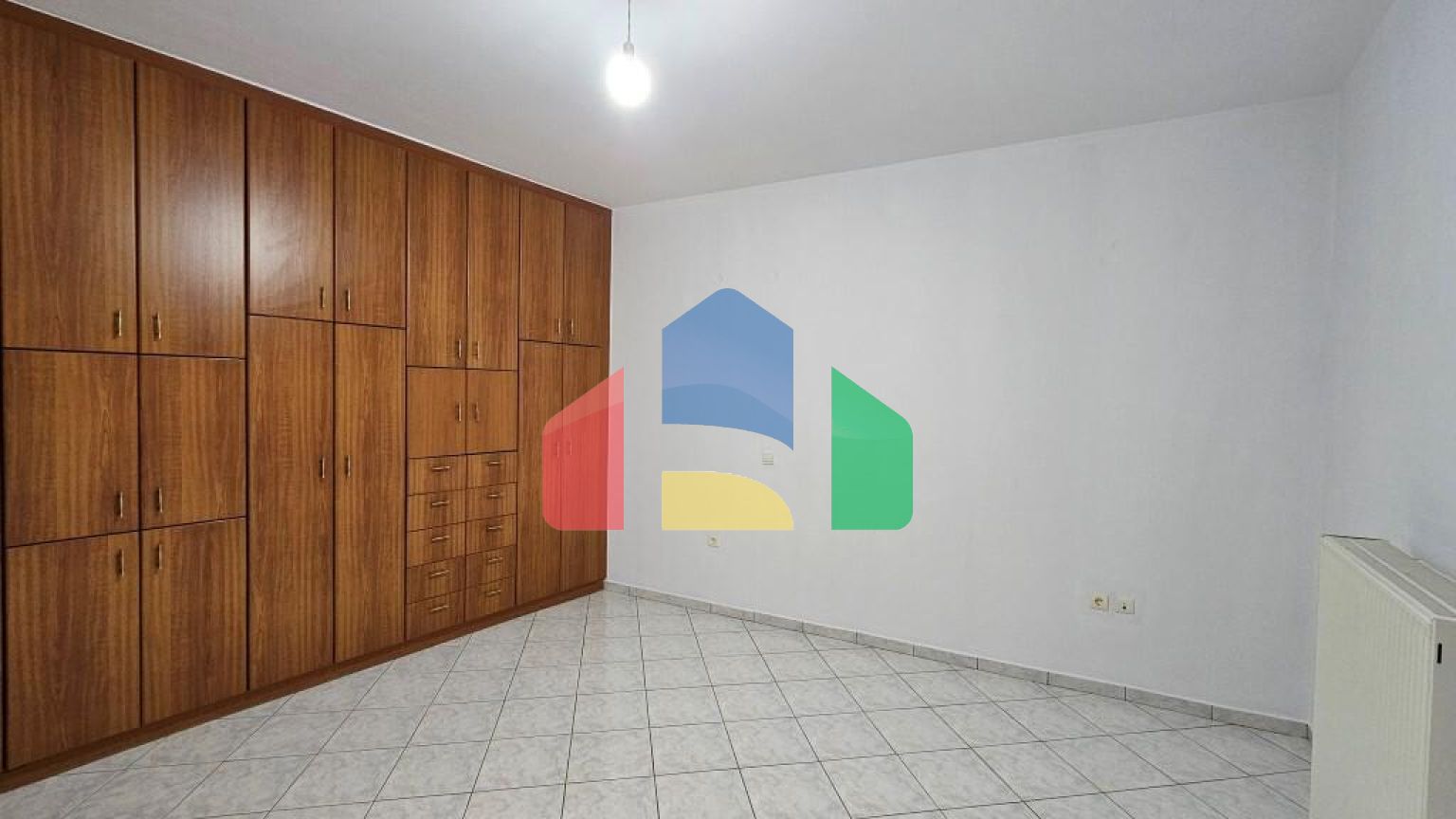 Продаж - Квартира 100 m² на Криті