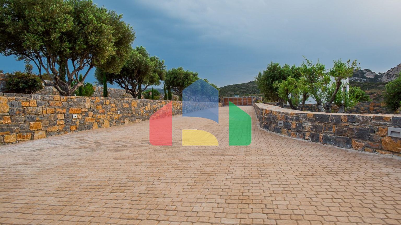 Продажа - Вилла 420 m² на Крите