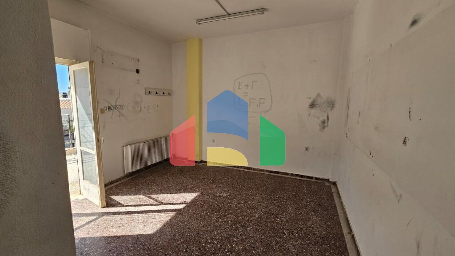 Продаж - Бізнес 131 m² на Криті