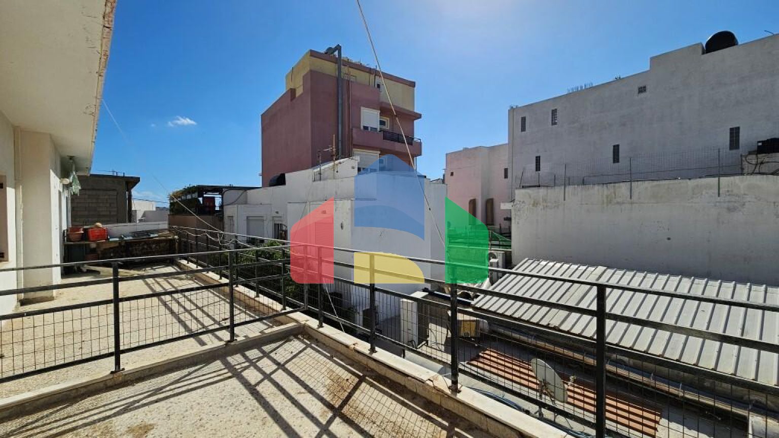 Продаж - Бізнес 131 m² на Криті