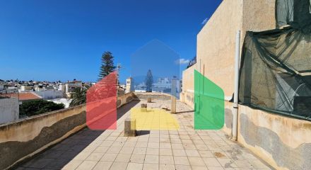 Продаж - Бізнес 131 m² на Криті