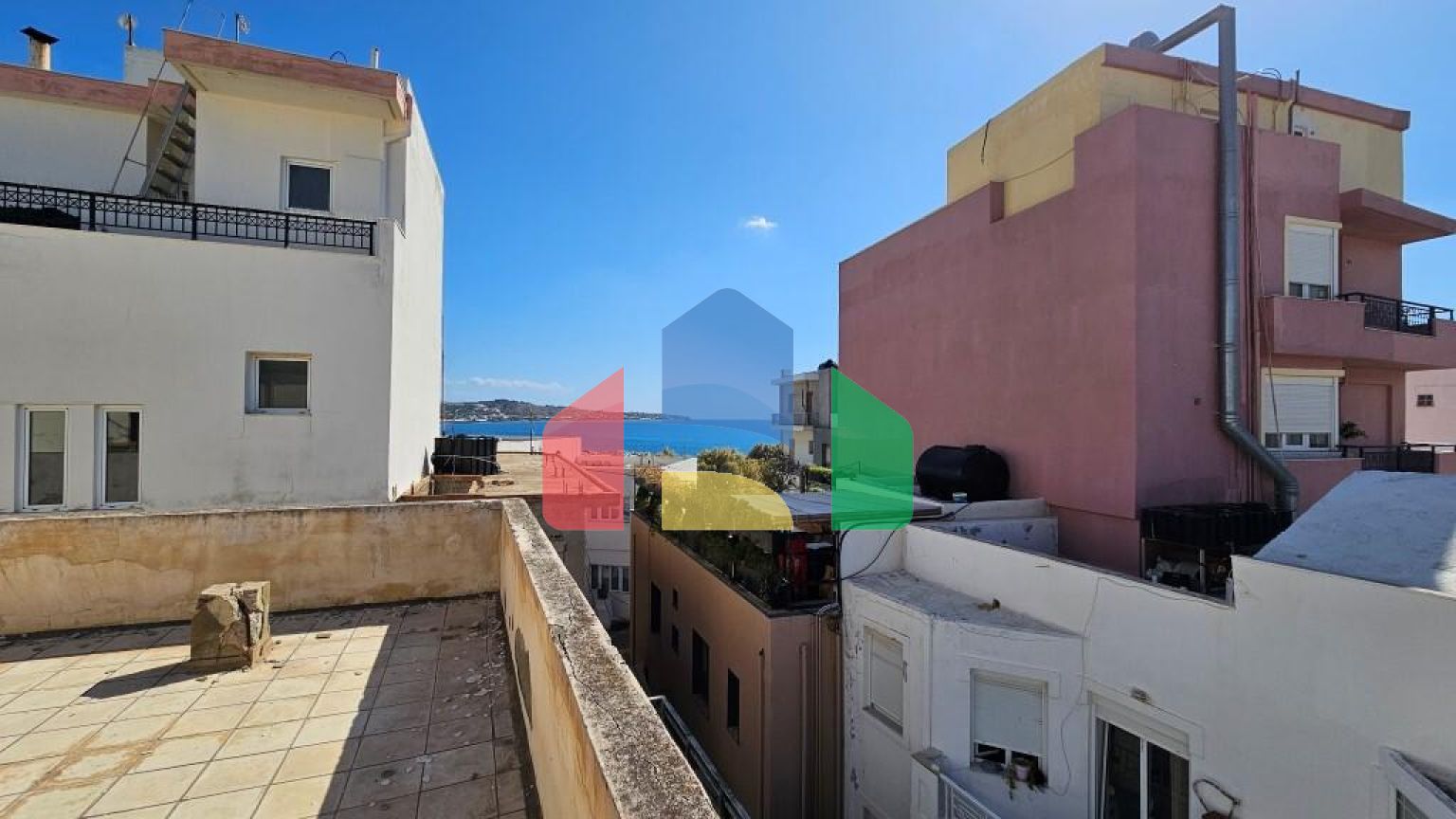 Продаж - Бізнес 131 m² на Криті