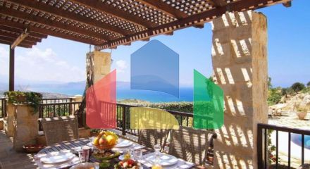 For Sale - Villa 450 m² in Crete