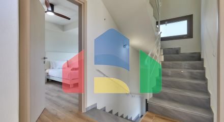 Продаж - Таунхаус 180 m² на Криті