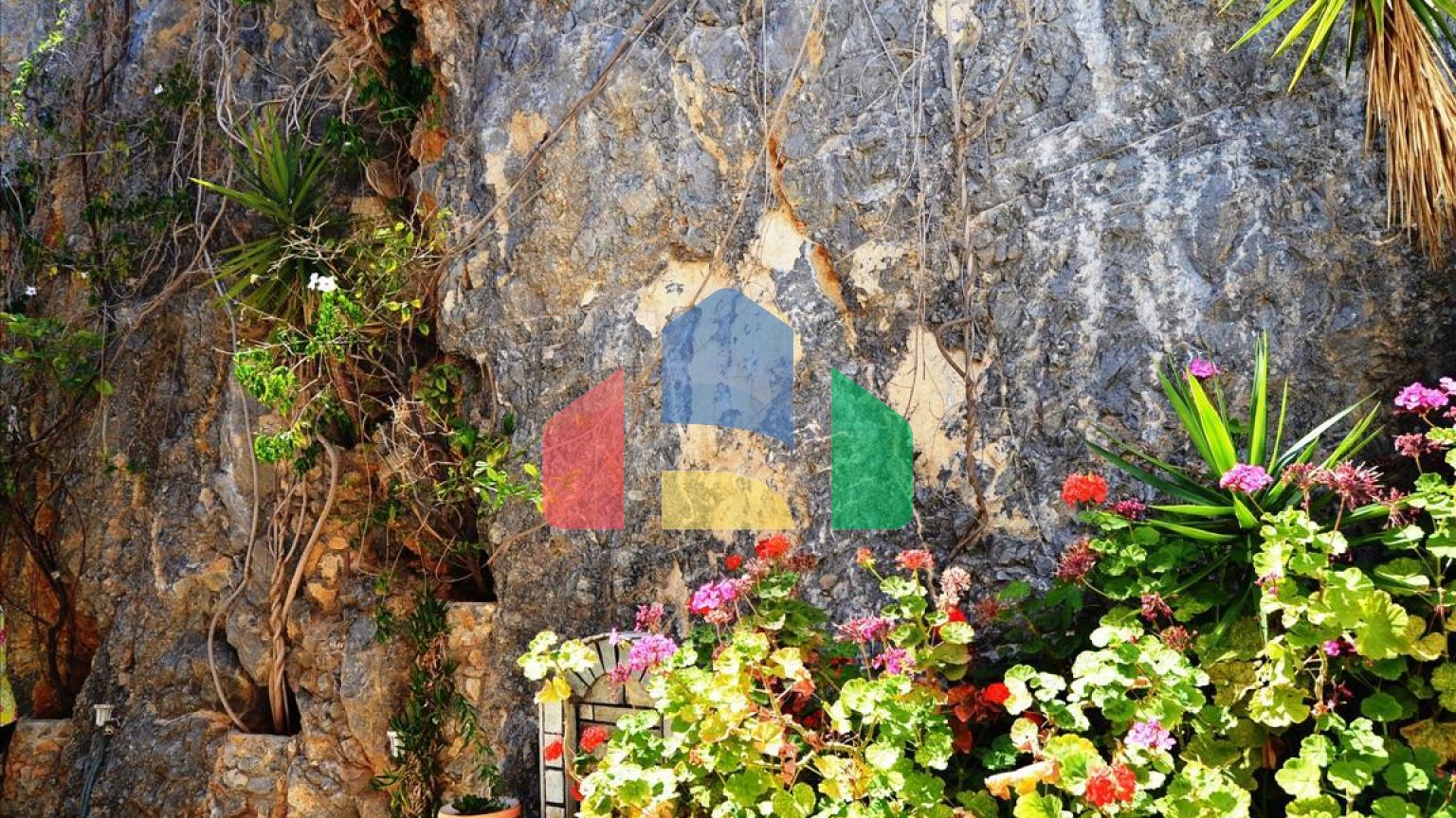 Продажа - Гостиница 1400 m² на Крите