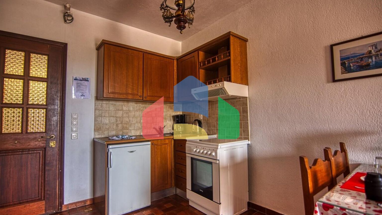 Продажа - Гостиница 1400 m² на Крите