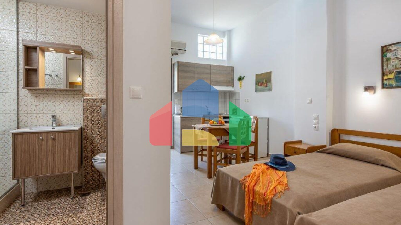 Продажа - Гостиница 1000 m² на Крите