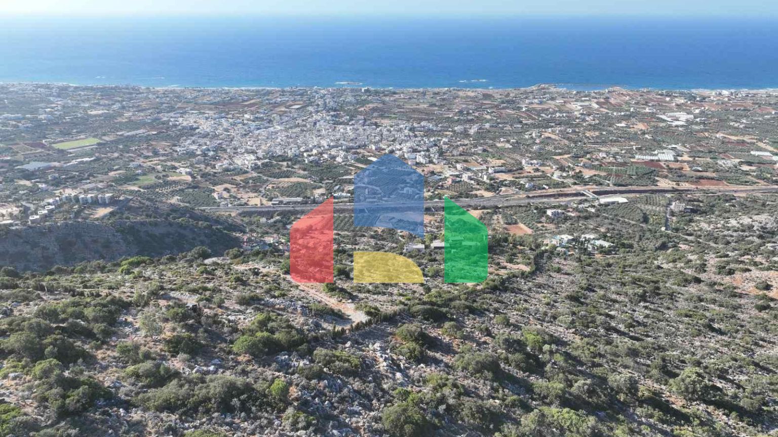 Продаж - Земельна ділянка 375000 m² на Криті