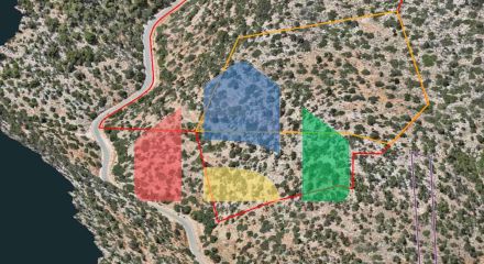 Продаж - Земельна ділянка 375000 m² на Криті