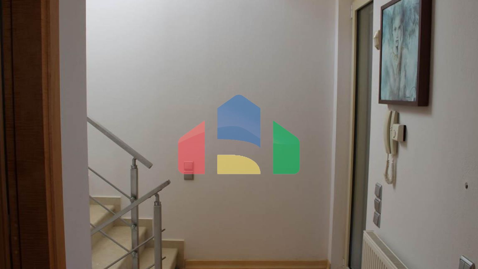 Продаж - Котедж 300 m² на Криті