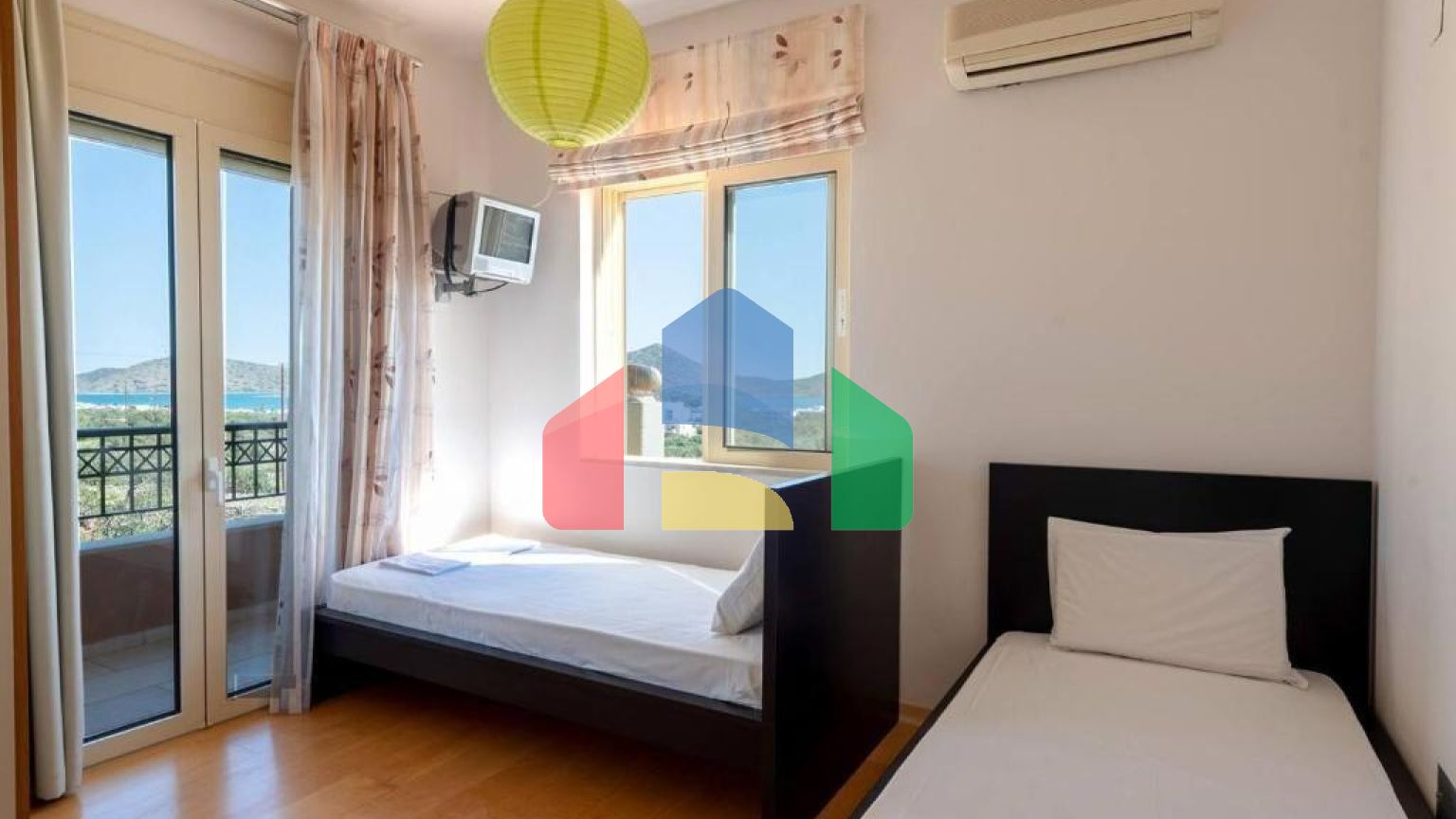 Продаж - Котедж 300 m² на Криті