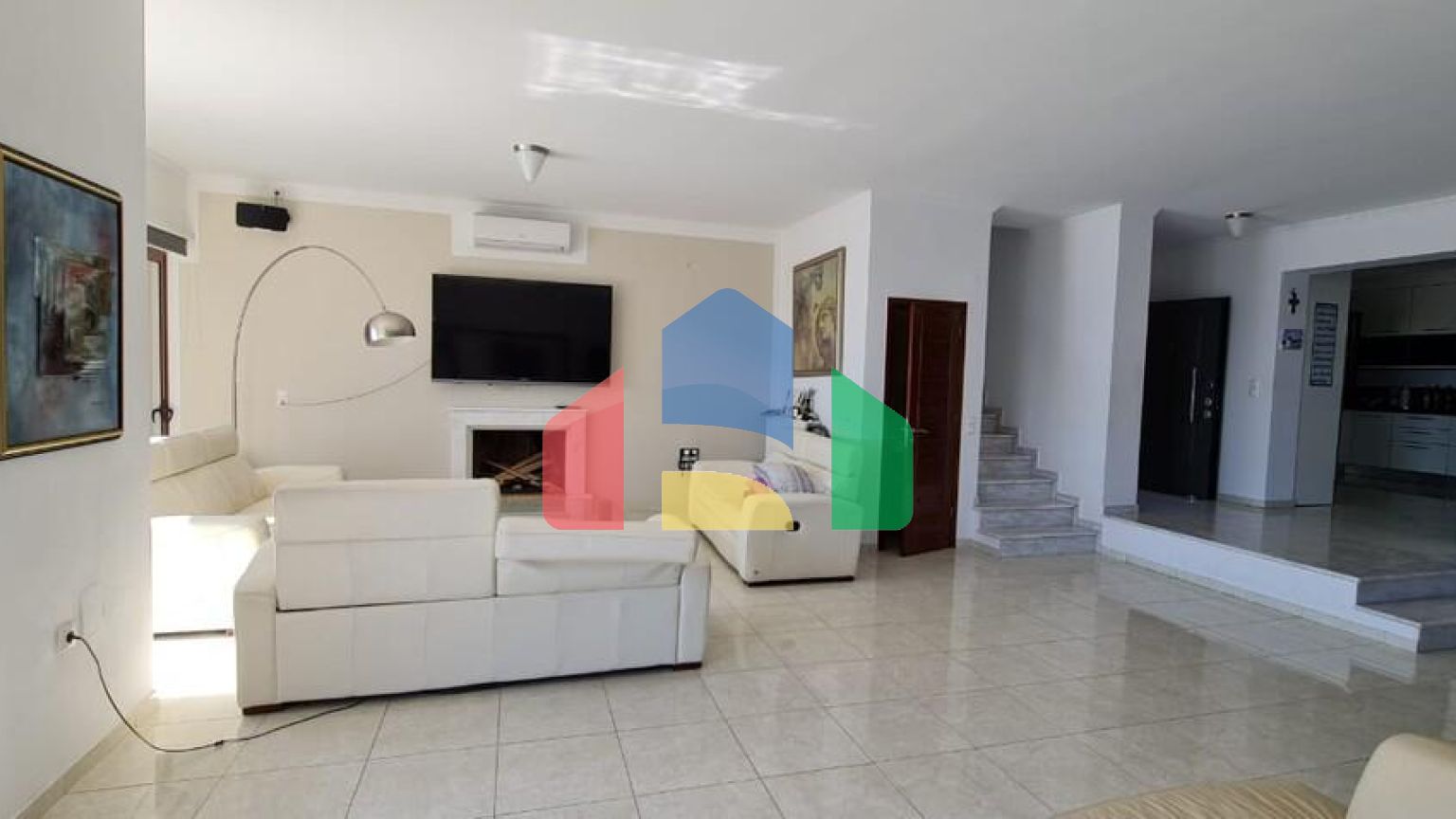 Продажа - Вилла 600 m² на Крите