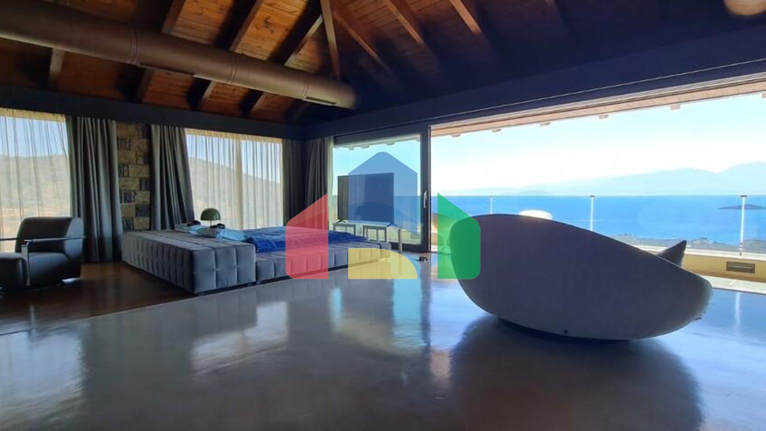 Продажа - Вилла 600 m² на Крите