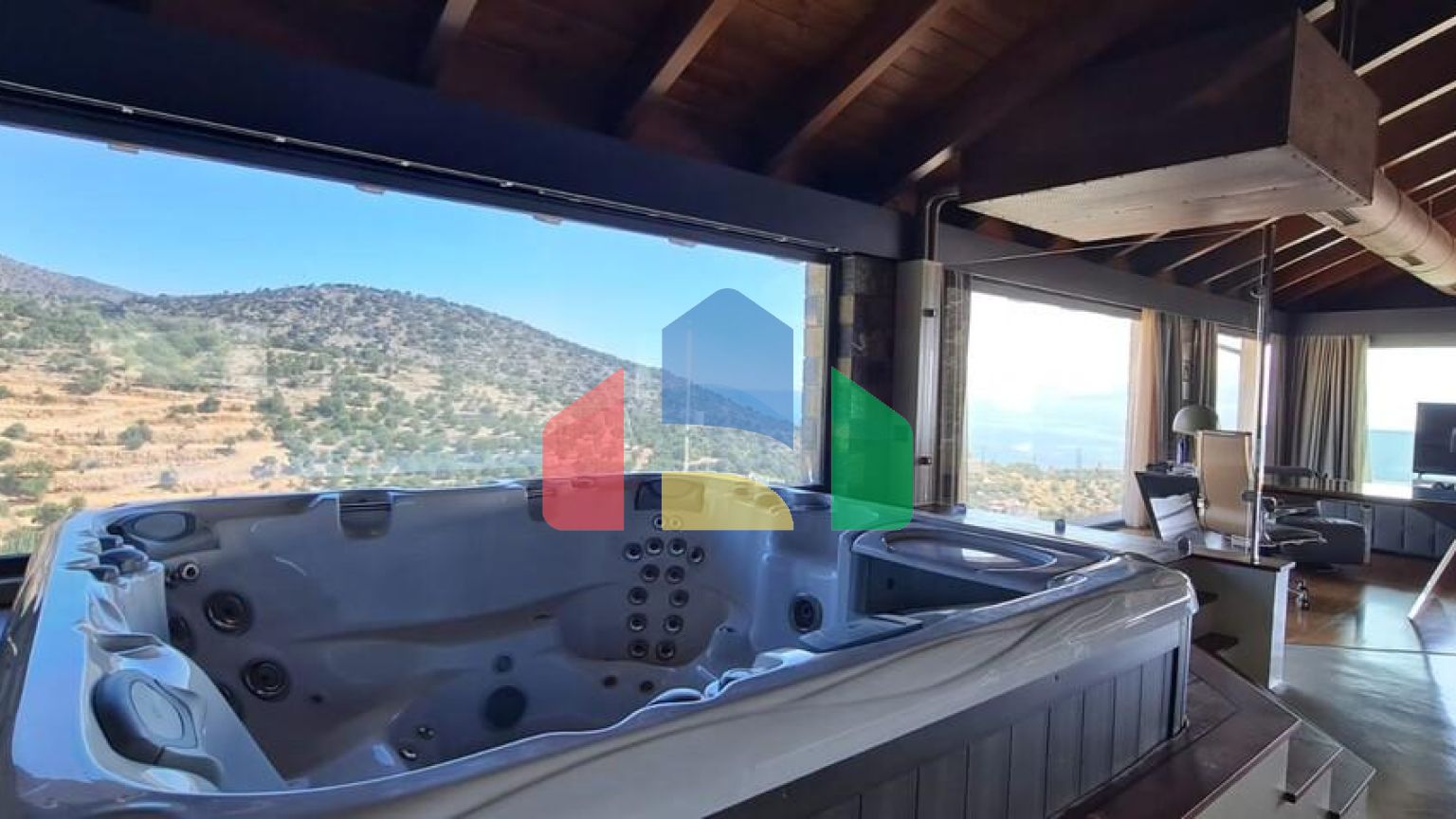 Продажа - Вилла 600 m² на Крите