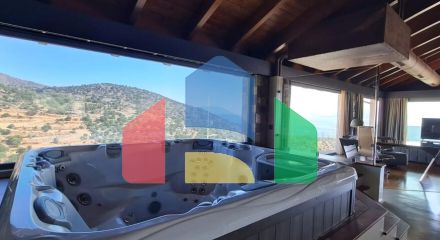 Продажа - Вилла 600 m² на Крите